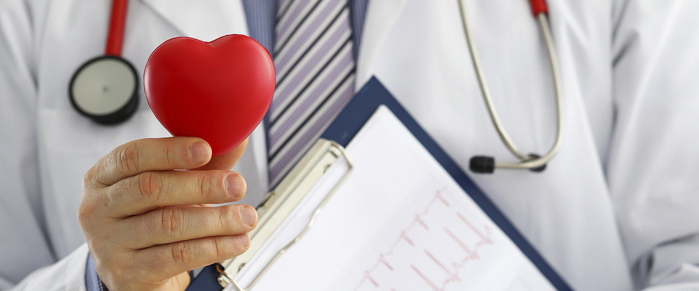 ЭКГ, холтер, СМАД — слова, от которых можно растеряться! Разбираемся, что это на самом деле